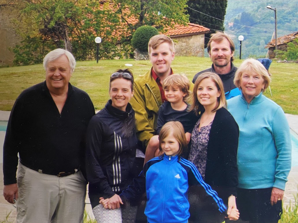 Susan and Bill with their kids and grandkids.